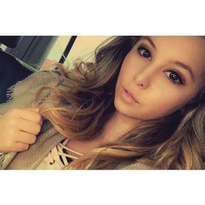 Meet your Posher, Savannah